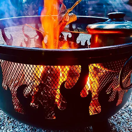 Fussball-hochburg! Gartenparadies Fuer Campen/zelten * Στουτγκάρδη